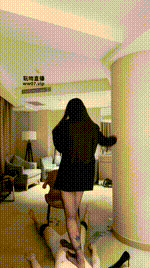 【领主】车模S-高跟黑丝-重度踩虐bf52545封面图