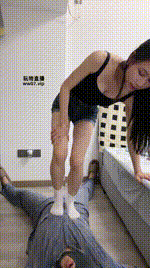 【素人抽水机】马丁靴白袜女神虐bf53692封面图