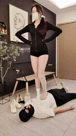 【泡芙】脏鞋白袜踩踏-鞭打转胯bf54556封面图