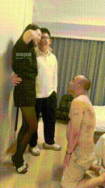 【jenn】情侣主-甘愿脚下为奴的绿帽【双视角版】JS250614-24_1封面图