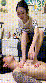 【煎饼狗子】重度掐乳-玉足美腿踩虐bf54066封面图