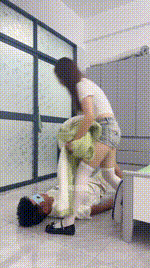 【九月】骑马胯下辱-白丝诱惑bf56840封面图