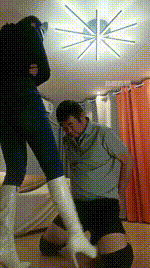 【晨颜】白皮靴重度踢裆计划【双视角版】JS251005-37_1封面图