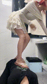 【小柔s】女仆小妹下班调客户【上】bf57332封面图