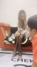 【声声】黑丝美腿诱惑-强迫吃bytJS250916-5封面图