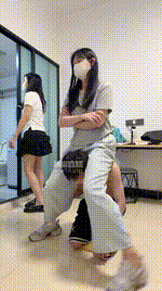 【小野】双S-学生妹踩贱奴【双视角版】JS250917-20_1