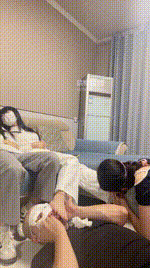 【足彩馆】学生主白袜虐情侣奴bf57465封面图