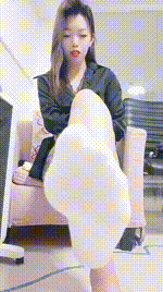 【依依】被妈妈炸干250215-14封面图