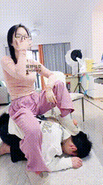 【南月女神】起床对狗撒气bf50458封面图