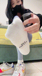 【小妮】瑜伽裤臀炸棉袜香水控250215-6封面图