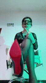 【红颜】死妈的孤儿250222-9封面图