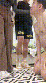 【jenn】情侣主-重度鞭打_脏鞋踩踏_抽耳光舔内裤【双视角版】bf49659_1封面图