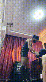 【冷颜】保鲜膜裹头窒息_吃圣水内裤_虐乳bf45947封面图