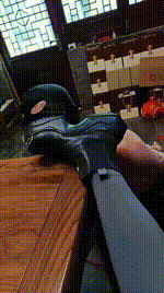 【汝野】户外遛狗爬行_清理脏鞋子【双视角版】JS241230-19_1封面图