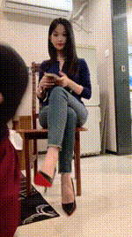 【汐月】裸足深喉_清理脏高跟_碾压踩乳bf48449封面图