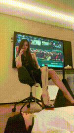 【琪琪sama】拴狗链-高跟肉丝美腿舔bf48604封面图