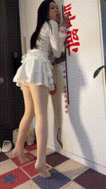 【橘子没熟】指挥好闺蜜自虐_奖励舔皮鞋黑丝bf48781封面图