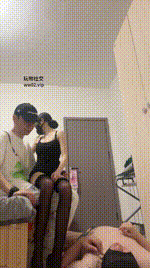 【素人挖掘机】情侣主-高跟黑丝踩踏_强迫吃bytbf45950封面图