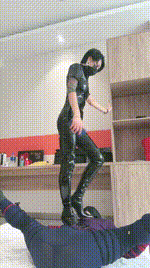 【爵恋霸主】高跟长靴踩虐_捆绑强制一字马bf46475封面图