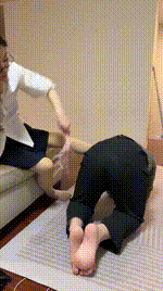 【琴月】白领S-清理脏高跟_喂口水_衣架皮带狠抽bf48238封面图