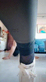 【李老师】小白鞋黑丝全体重踩踏JS250116-5封面图