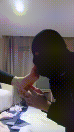 【羽唯】毛拖鞋捂了一天的脚强迫舔JS241223-12