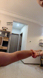 【领主】堵嘴重度掐乳_骑马长靴踩踏_咬肉_臭脚踩脸窒息bf45499封面图