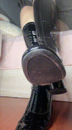 【咬猫】你母猪妈剁肉赚钱251110-29_1封面图