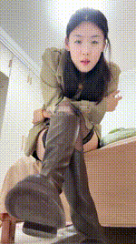 【夏主】憋J控制班主任丝足长靴风衣251111-21封面图