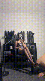 【Sera】高跟黑丝无意识踩JS251124-10封面图